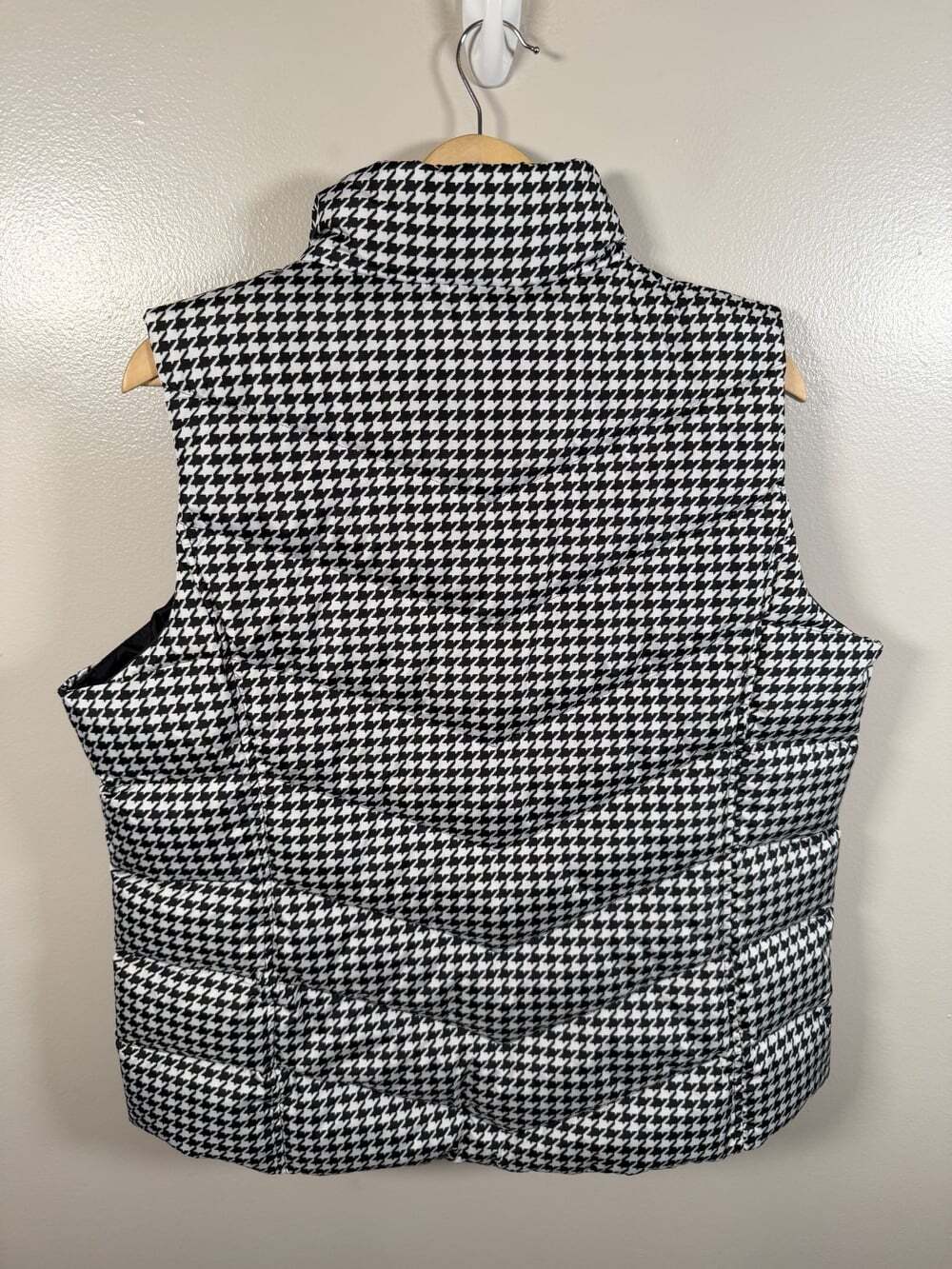 Land's End 600 Fill Down Vest Size XL Houndstooth Outdoor Hiking Fall Winter - Picture 2 of 10